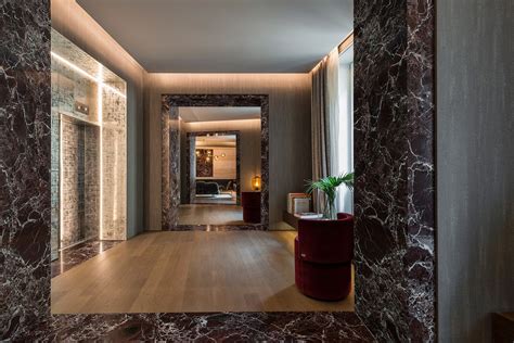 fendi hotel rome|Fendi Private Suites — Hotel Review .